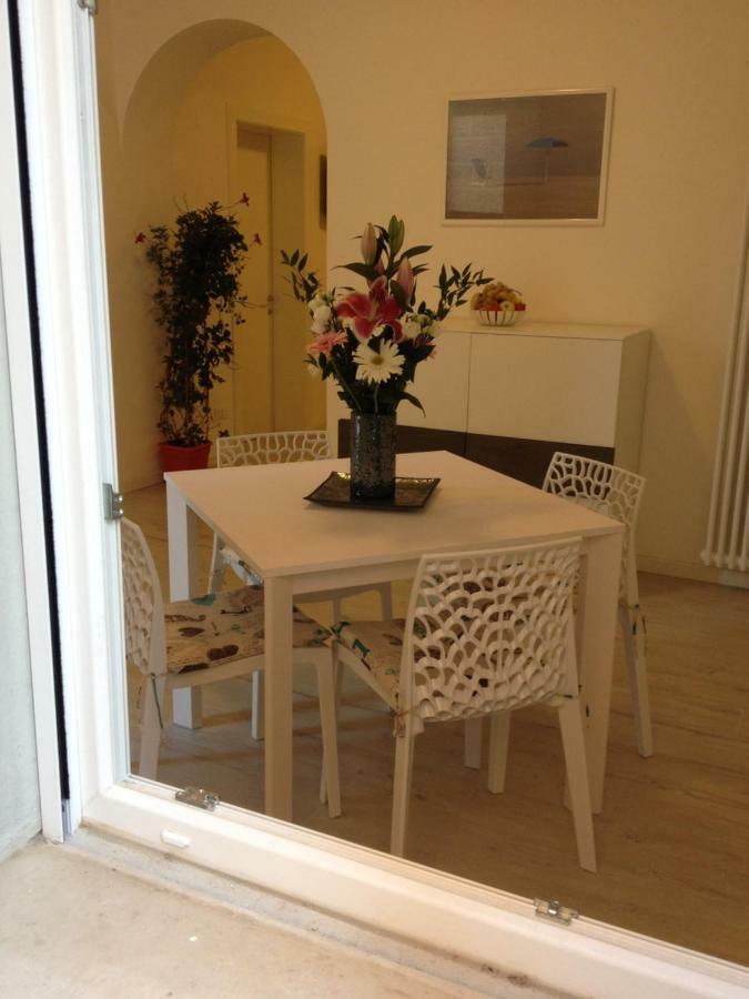 Via Cipro 16 Apartment Lido di Venezia Luaran gambar
